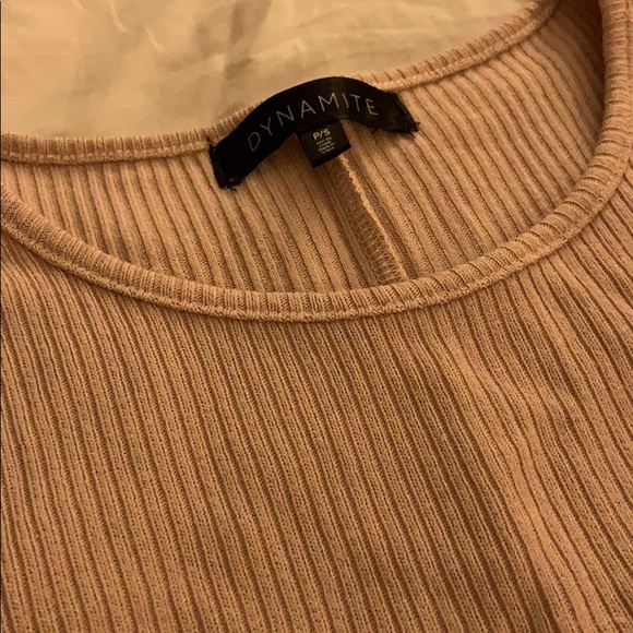 Form fitted beige dress - Picture 3 of 3